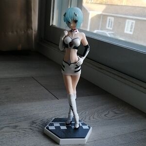 evangelion rei figurine